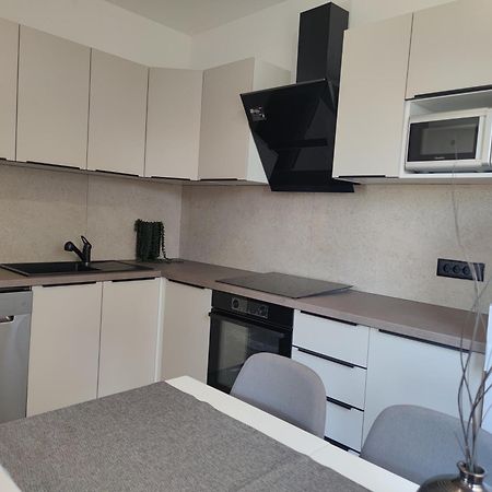 Apartments Valentino ราบัซ ภายนอก รูปภาพ