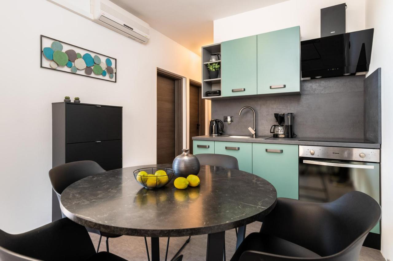 Apartments Valentino ราบัซ ภายนอก รูปภาพ