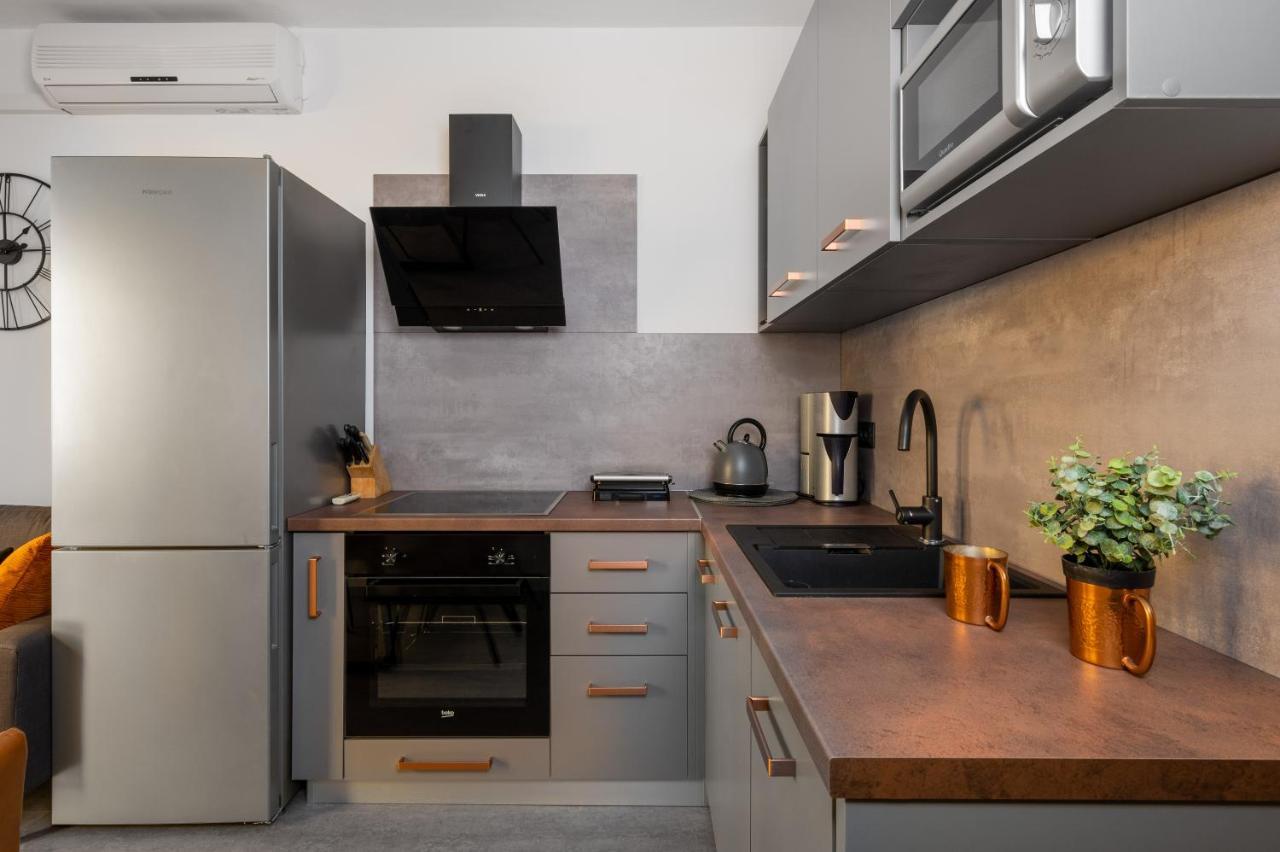 Apartments Valentino ราบัซ ภายนอก รูปภาพ